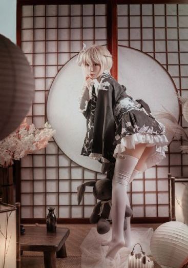 国产精品cos美女自慰-超清迅雷下载