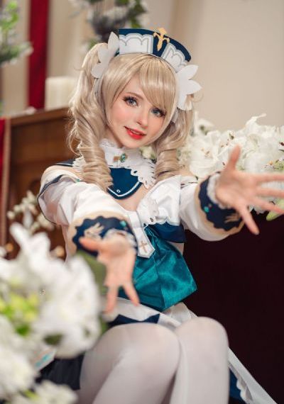 小雪奶水涨叫公吸-中文免费免费手机观看