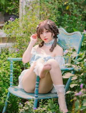 亚洲AⅤ中文无码字幕色-枪版迅雷下载电影