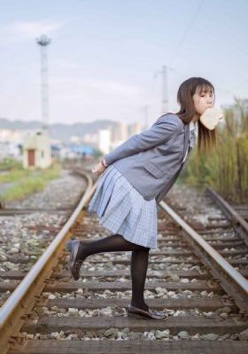 精品精品久久-正片影视大全在线观看