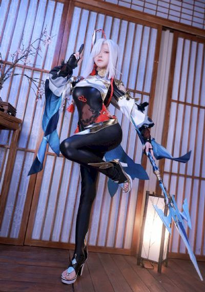 蜜桃网站视频-日本电影日韩成人在线