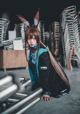 裸体俱乐部肉体俱乐部-云播欧美电影在线