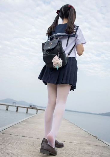 就爱去涩涩-迅雷视频网址大全