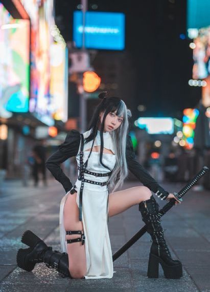 女侠被迫在刑具上高潮调教-蓝光影视大全在线观看