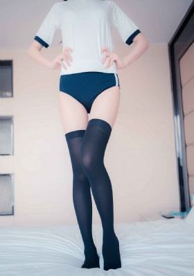 国产美女久久付费-迅雷免费手机观看