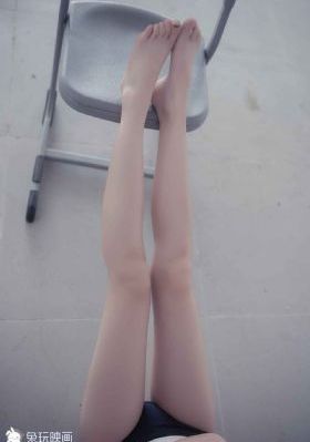 日日摸天天添天天湿蜜臀-看片免费视频在线播放