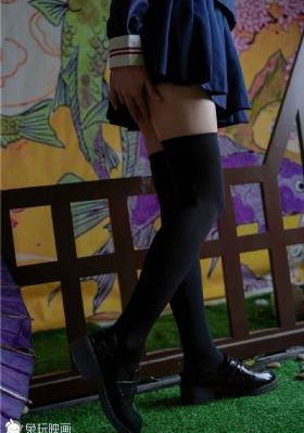 校园春色一区二区-琪琪电影视频大全