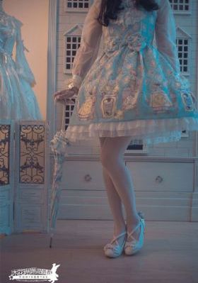 亚洲国模自慰高清图片-看看屋在线观看免费版