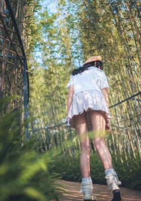 欧美ee在线观看视频-西瓜电影免费高清观看