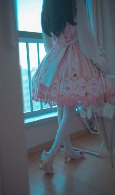 中国乱伦，看性片-腾讯云播日韩电影在线